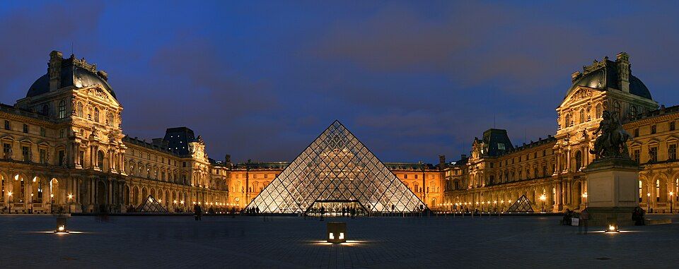 Louvre Museum 1