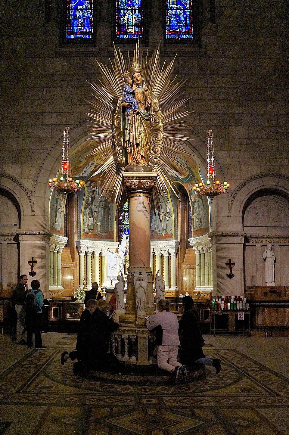 Sainte-Anne-de-Beaupré Basilica 4