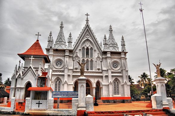 The Apostle Who Never Went Home: Tracing St Thomas and India's Ancient Christian Heartland — photo 1