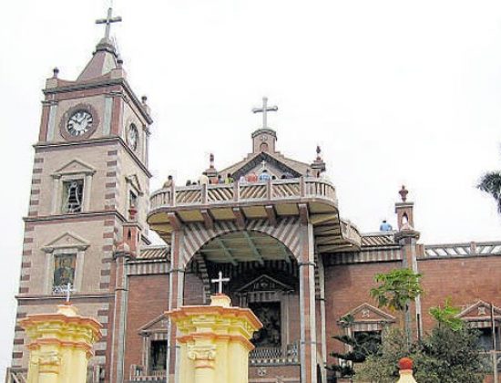 Basilica of the Holy Rosary, Bandel 2