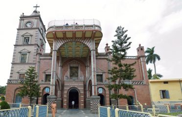 Basilica of the Holy Rosary, Bandel 3