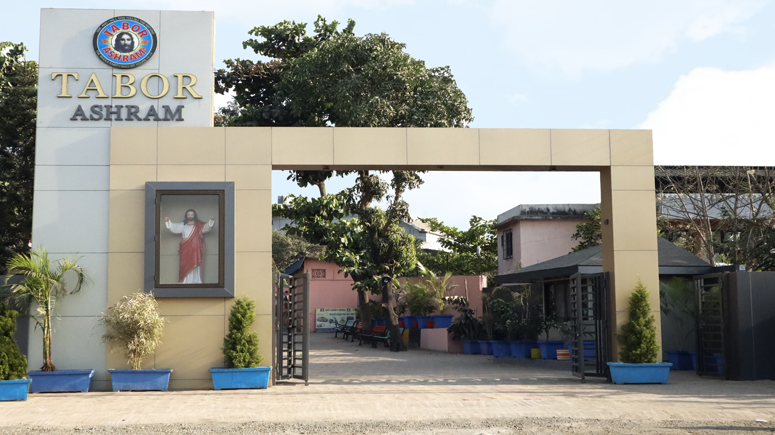 Tabor Divine Retreat Ashram, Mumbai