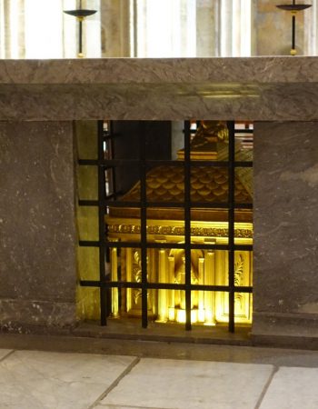 Thomas Aquinas Tomb at Toulouse 5